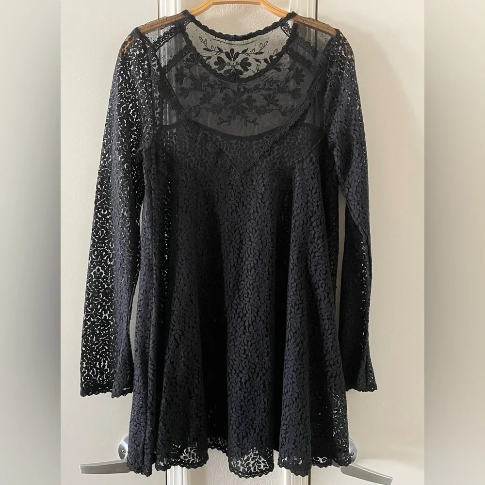 Free People Rodeo Bella Sheer Lace Mini Dress black embellished - Picture 4 of 4